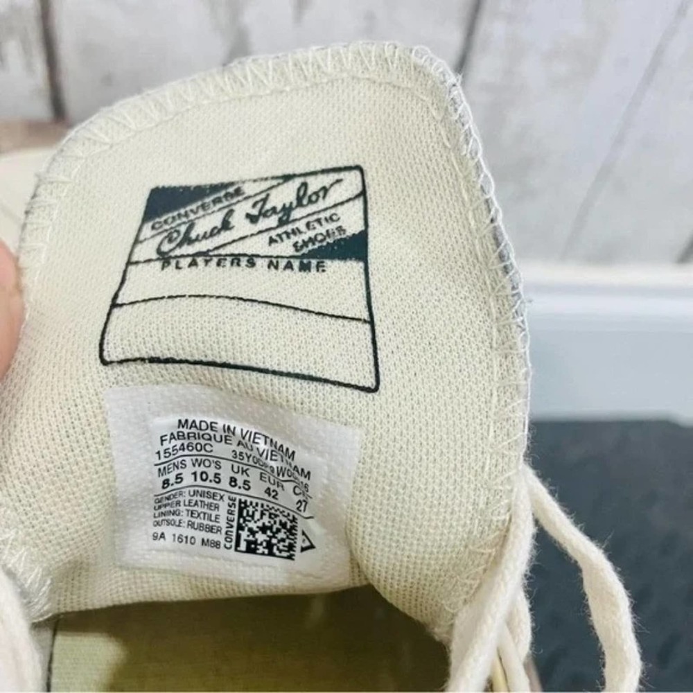 Converse Chuck Taylor All Stars - Leather Polka Dot Low Top Sneakers - Picture 8 of 9